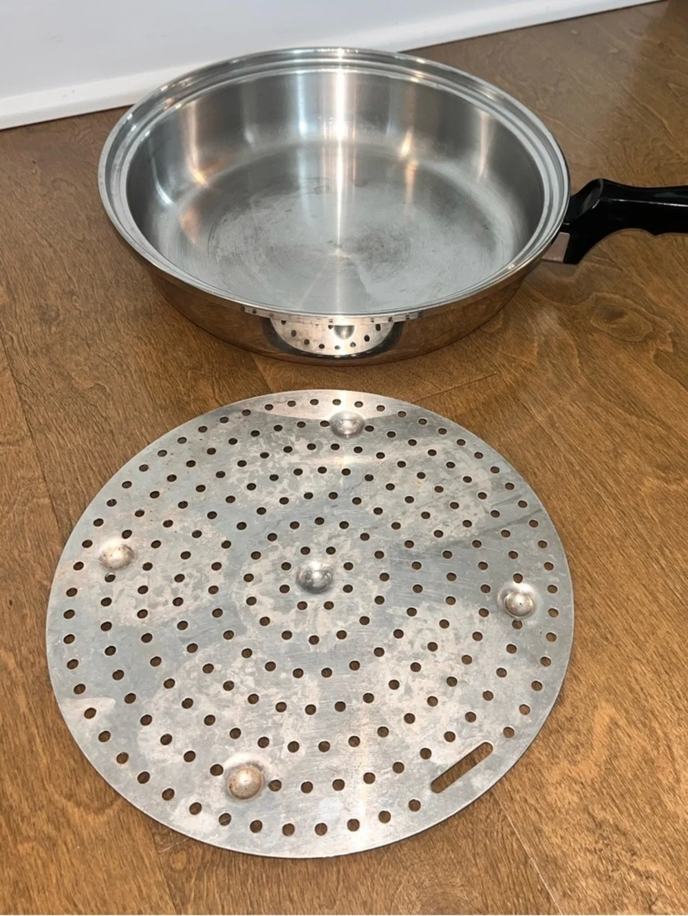 Chef’s Ware 11” Stainless Steel Skillet With Rack Insert: No Lid
